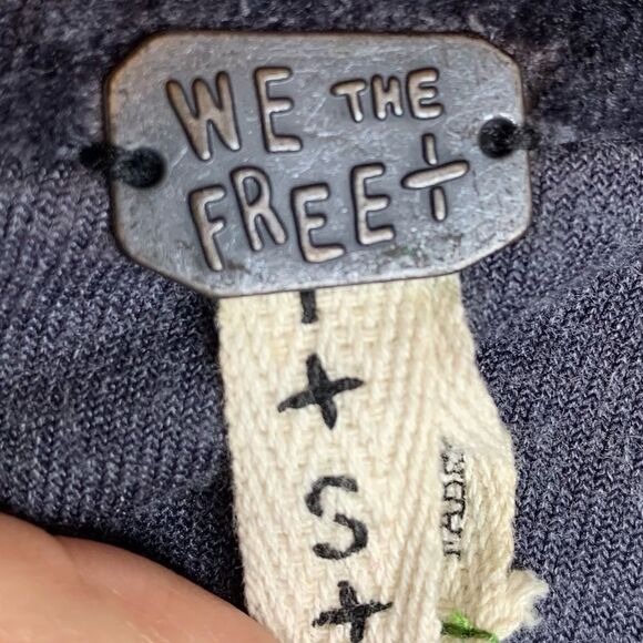 FREE PEOPLE We The Free Milan layering top crushed velvet pullover - Picture 9 of 12